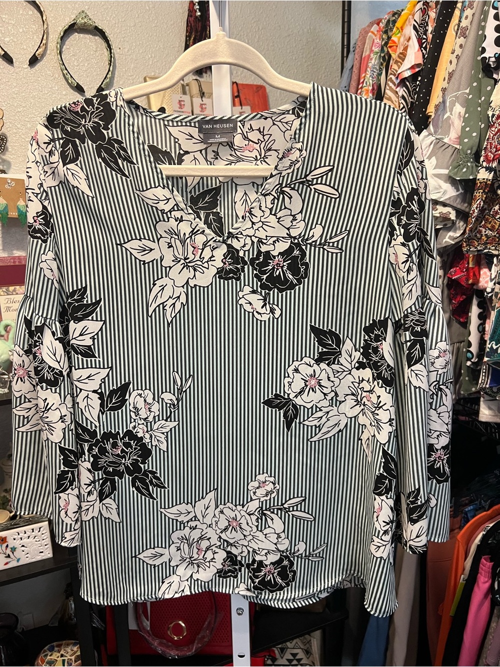 Van Heusen Black & White Floral-Stripe Long Sleeve Top